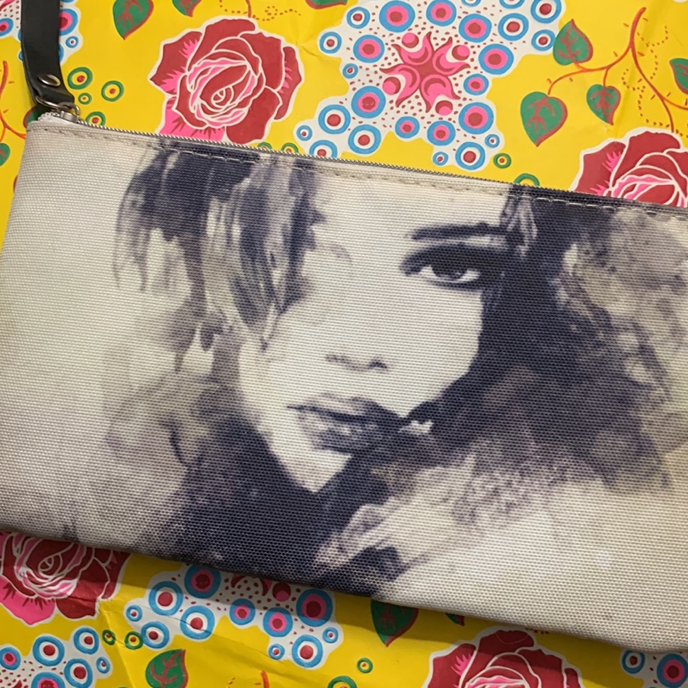 Accessory bag - Picture 10 of 10
